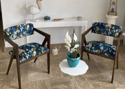 chaise pieds équerre